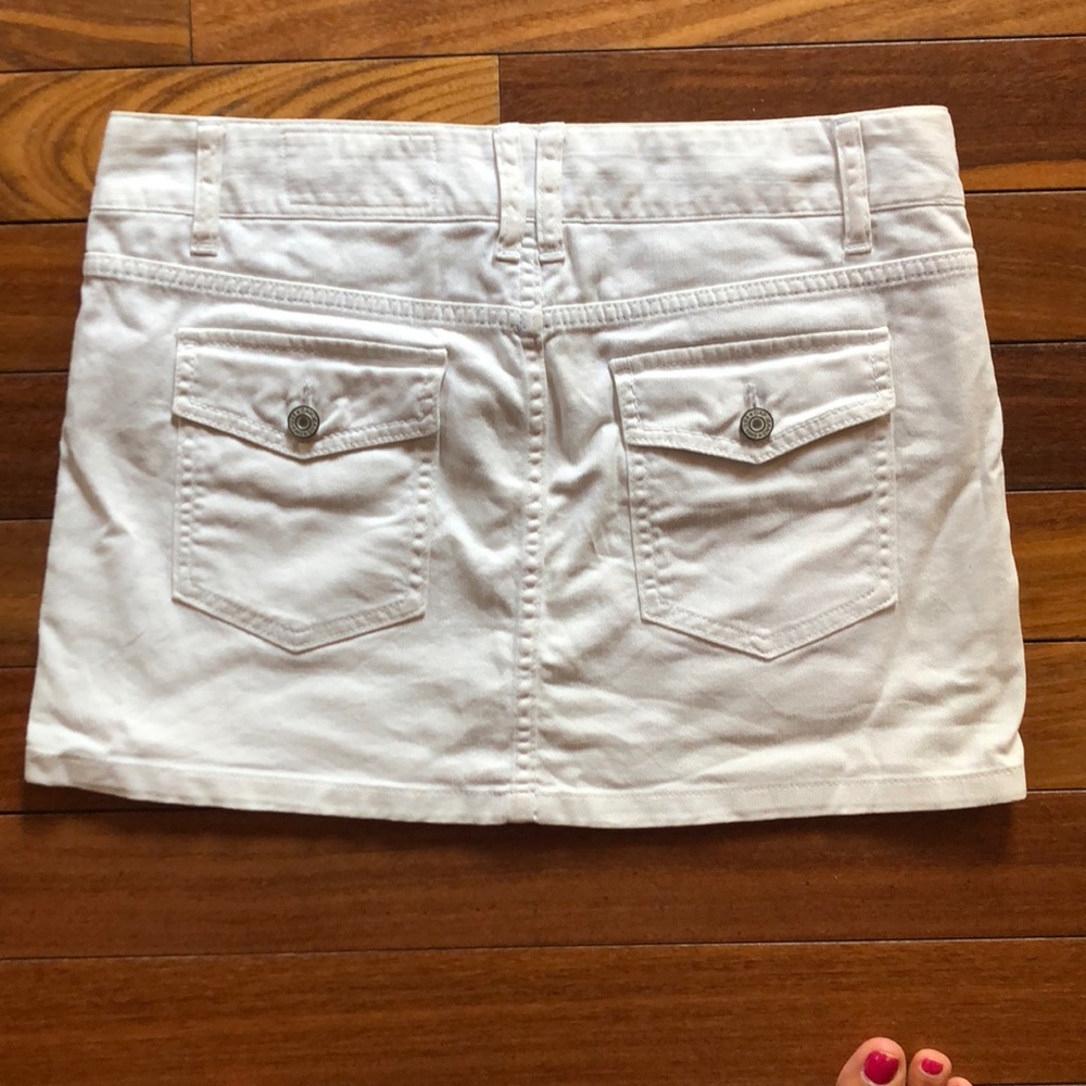 Limited edition white denim skirt - Picture 2 of 5